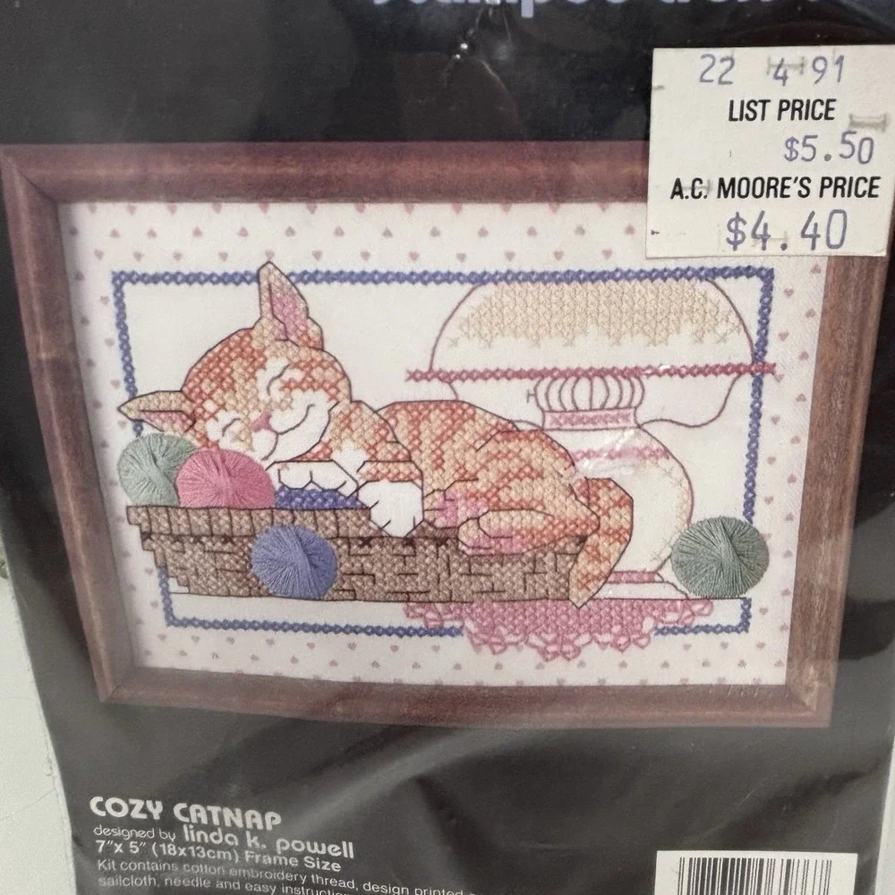 Vintage 1990 Dimensions Cozy Catnap Stamped Cross Stitch Kit Cat Yarn 6586 NOS